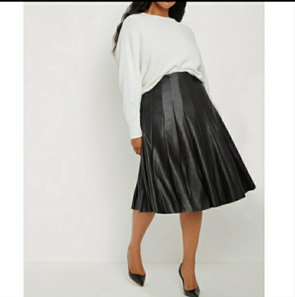 Eloquii Faux Leather Black Pleated Skirt